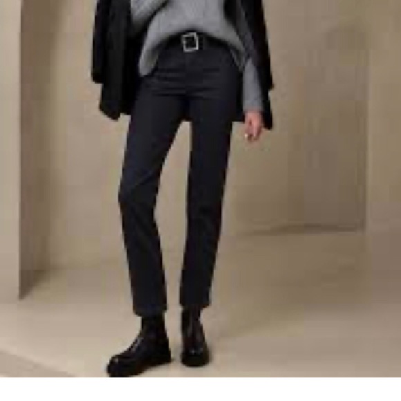 Size 31 Banana Republic High rise straight premium denim jeans. - Picture 9 of 9